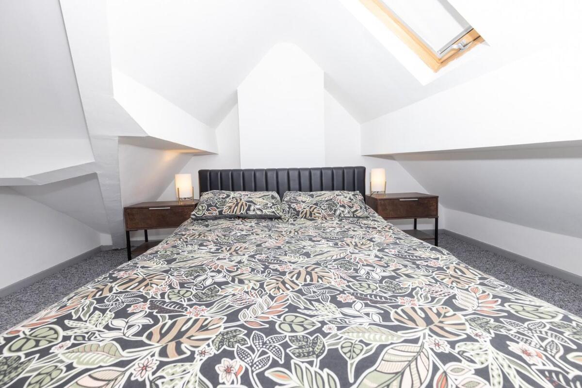 Holiday home Very Spacious 2 Bath Free Parking