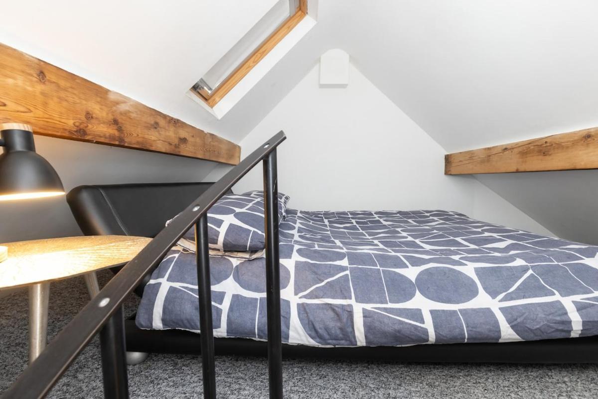 Very Spacious 2 Bath Free Parking Liverpool